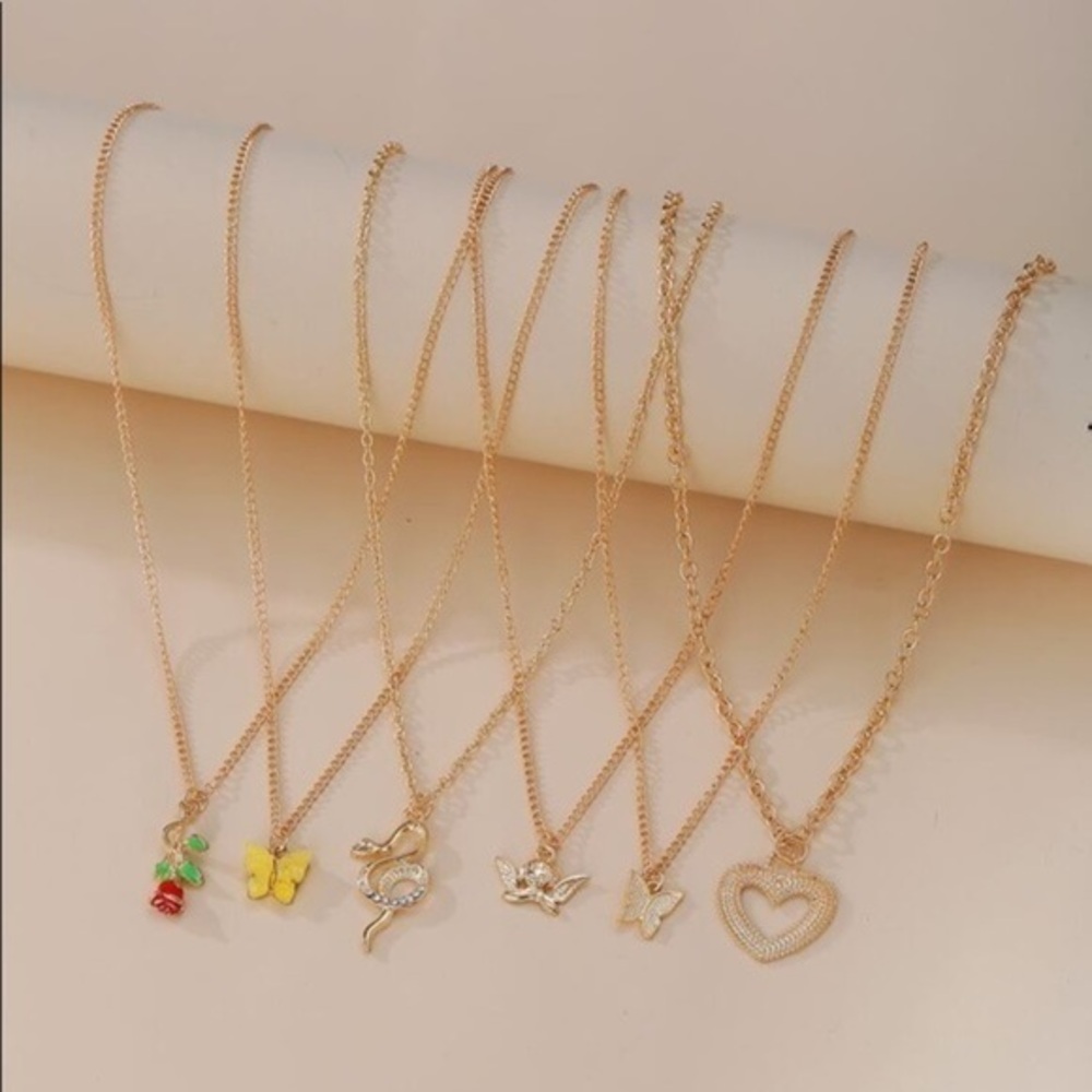 NEW!! 6pc Necklace Set